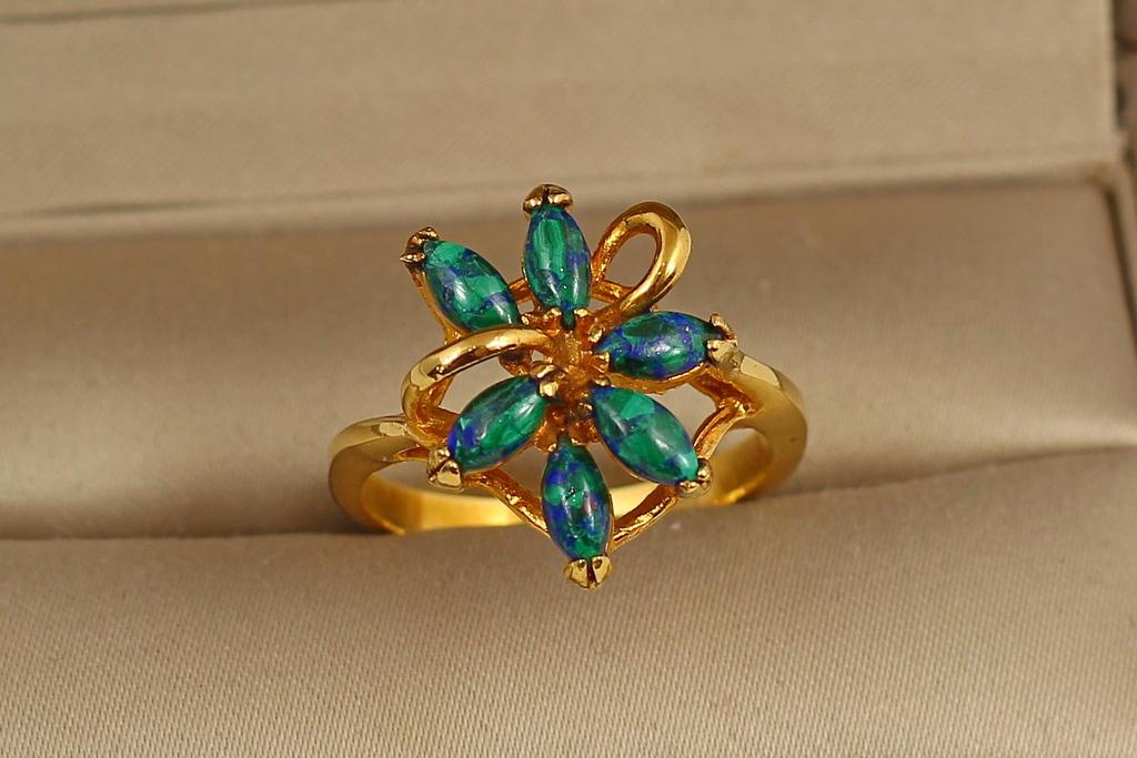 Кольцо шесть камней Азурит р. 19 Золотистый (30220021)