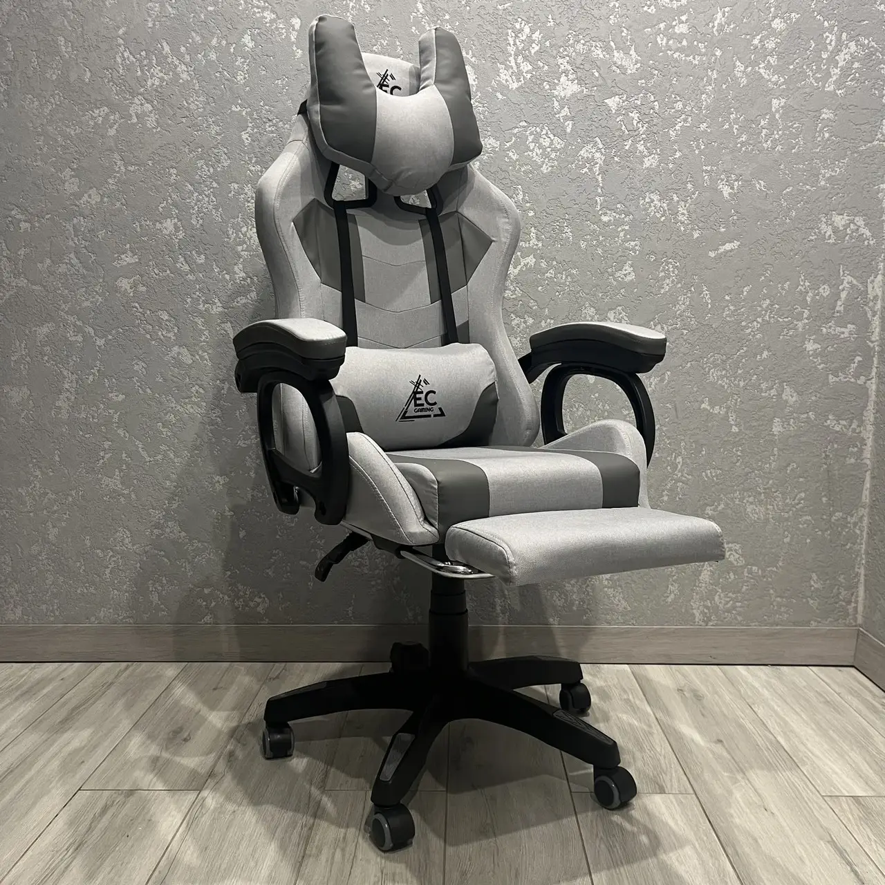 Кресло компьютерное EC GAMING Серый Кресло компьютерное EC GAMING Серый
