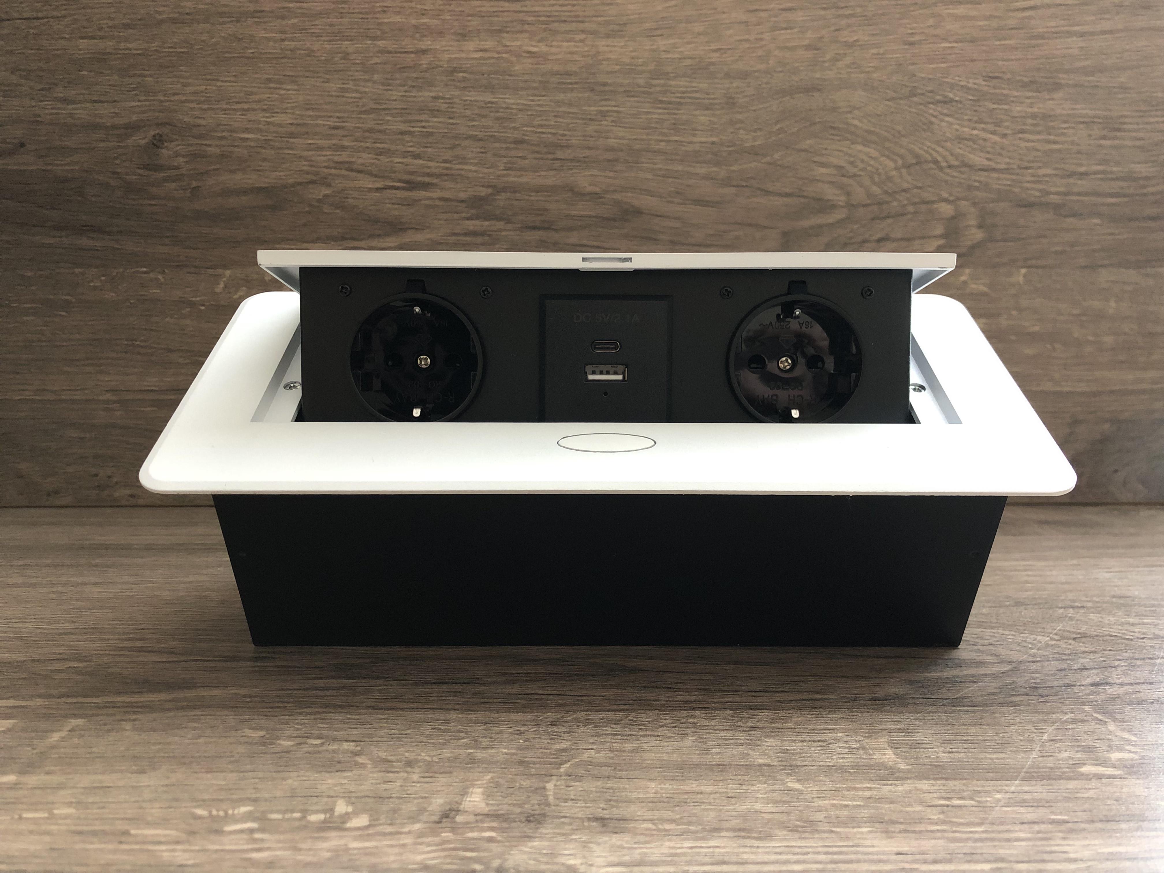 Розетка настільна 2R/USB/Type-C Білий (144415) - фото 3 Розетка настільна 2R/USB/Type-C Білий (144415) - фото 3