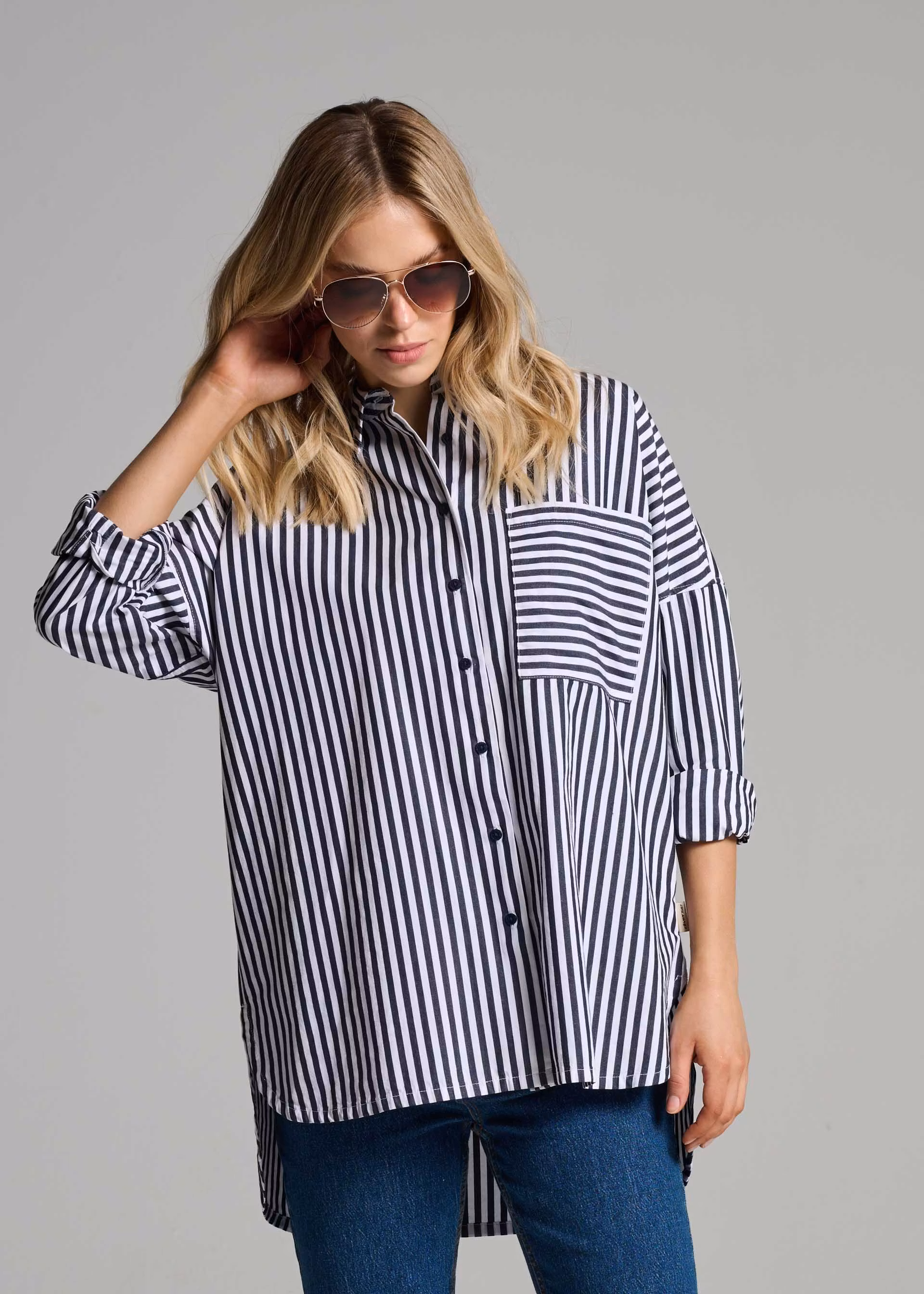 Рубашка женская Diverse KIENTI XS Сине-белый (5905384118707)