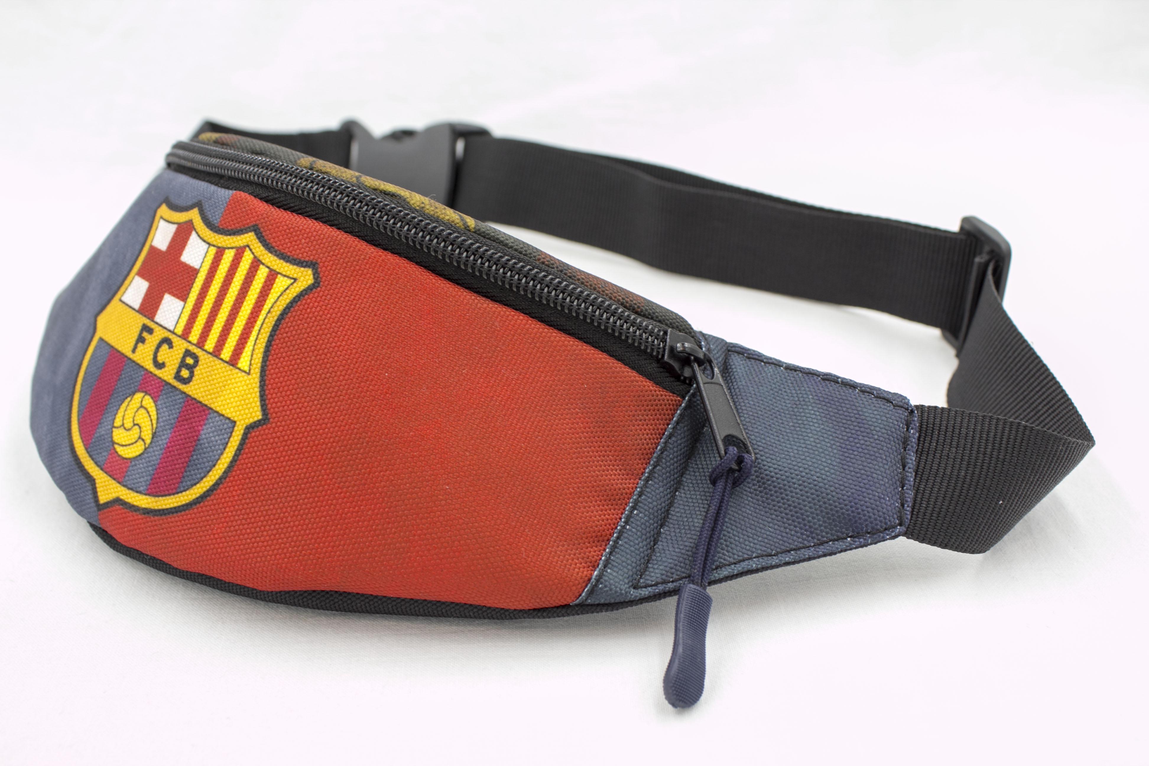 Бананка дитяча з регулюючим ремінцем для хлопчика ФК Барселона (Д-020) - фото 4 Бананка дитяча з регулюючим ремінцем для хлопчика ФК Барселона (Д-020) - фото 4