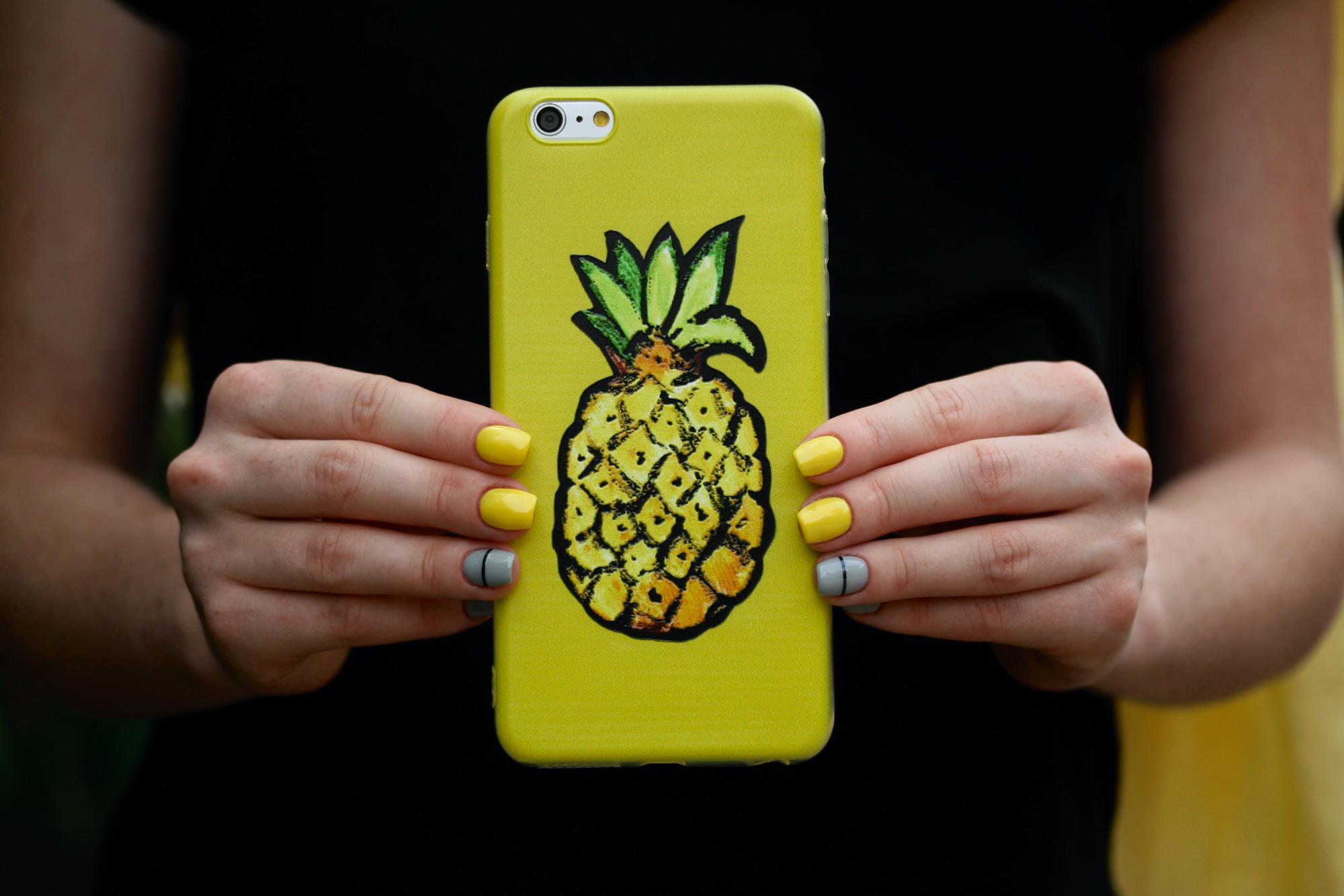 Силиконовый чехол Zorrov для Apple iPhone XR - Sunny  pineapple (11170040086051883) - фото 2