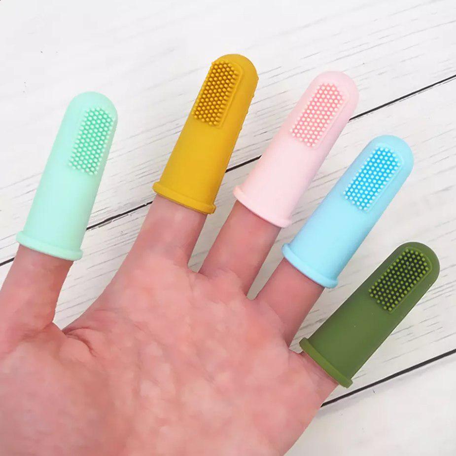 Зубна щітка силіконова Mommy Bag з масажем ясен Сірий (142687) - фото 13