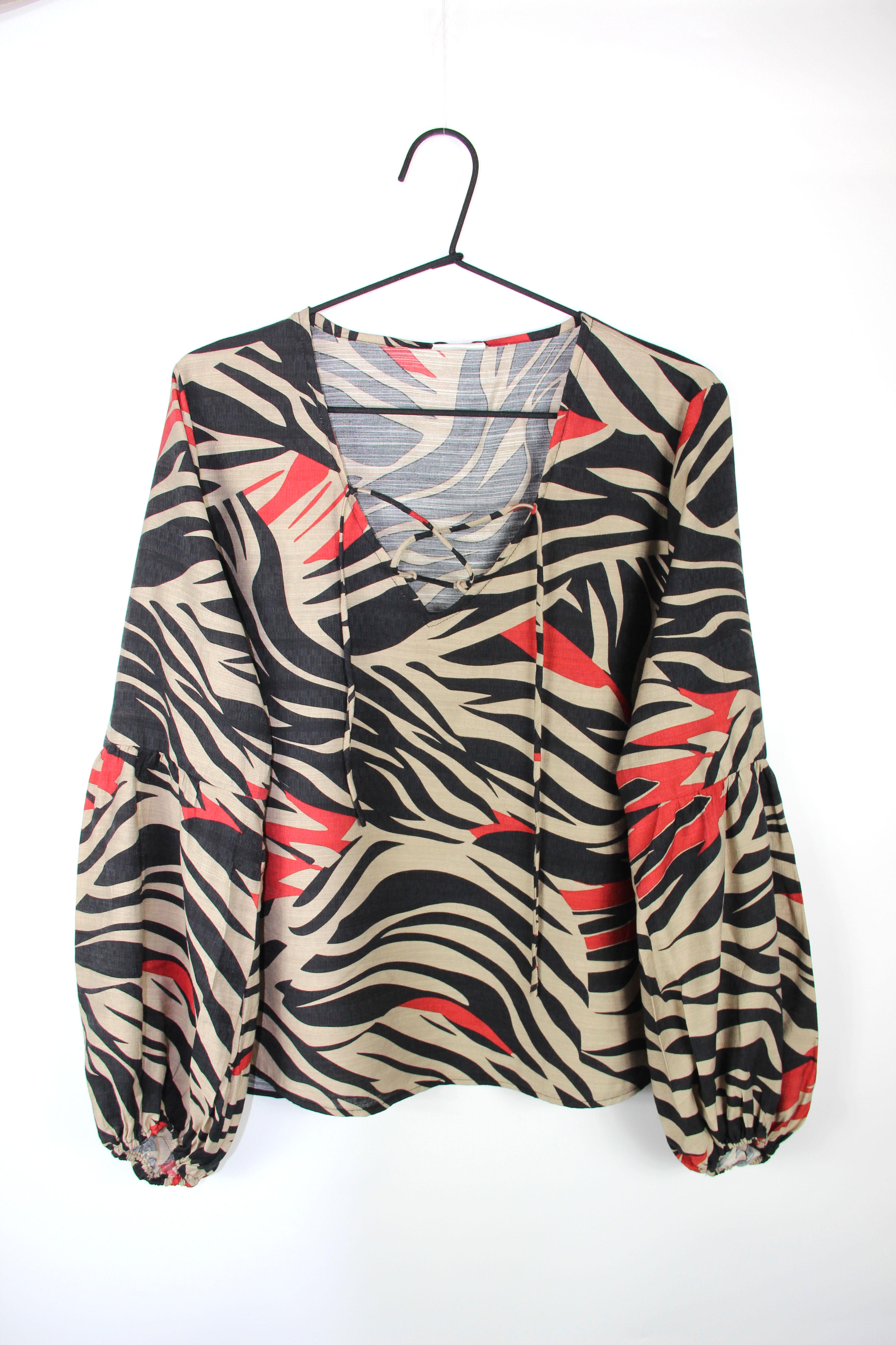 Топ ONLY 15338391 M Черно-бежевый