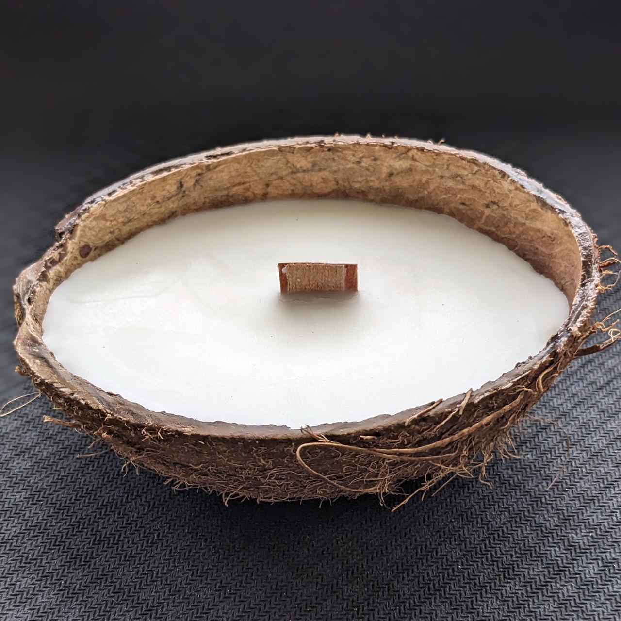 Свеча натуральная Лодочка овальная из соевого воска в кокосовой скорлупе (2489544201) - фото 2