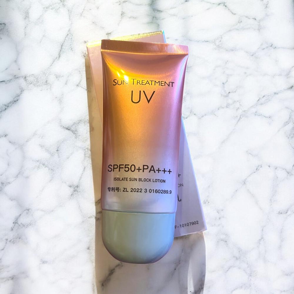 Сонцезахисний крем для обличчя Royal Treatment Sun Treatment UV SPF 50+ PA+++ Isolate Sun Block Lotion (2616438269) - фото 2 Сонцезахисний крем для обличчя Royal Treatment Sun Treatment UV SPF 50+ PA+++ Isolate Sun Block Lotion (2616438269) - фото 2