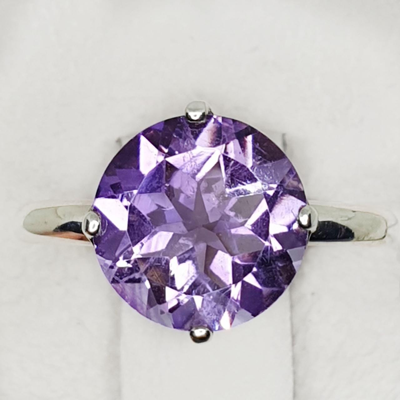 Кольцо серебряное с аметистом р. 17 2,84 г (1428268299)