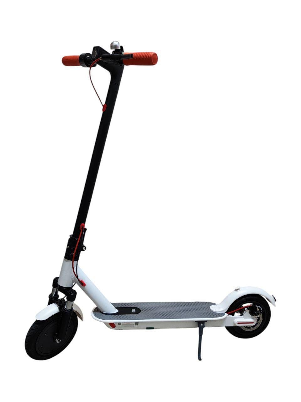 Електросамокат MiniRobot M365 PRO з переднім амортизатором Білий - фото 8 Електросамокат MiniRobot M365 PRO з переднім амортизатором Білий - фото 8