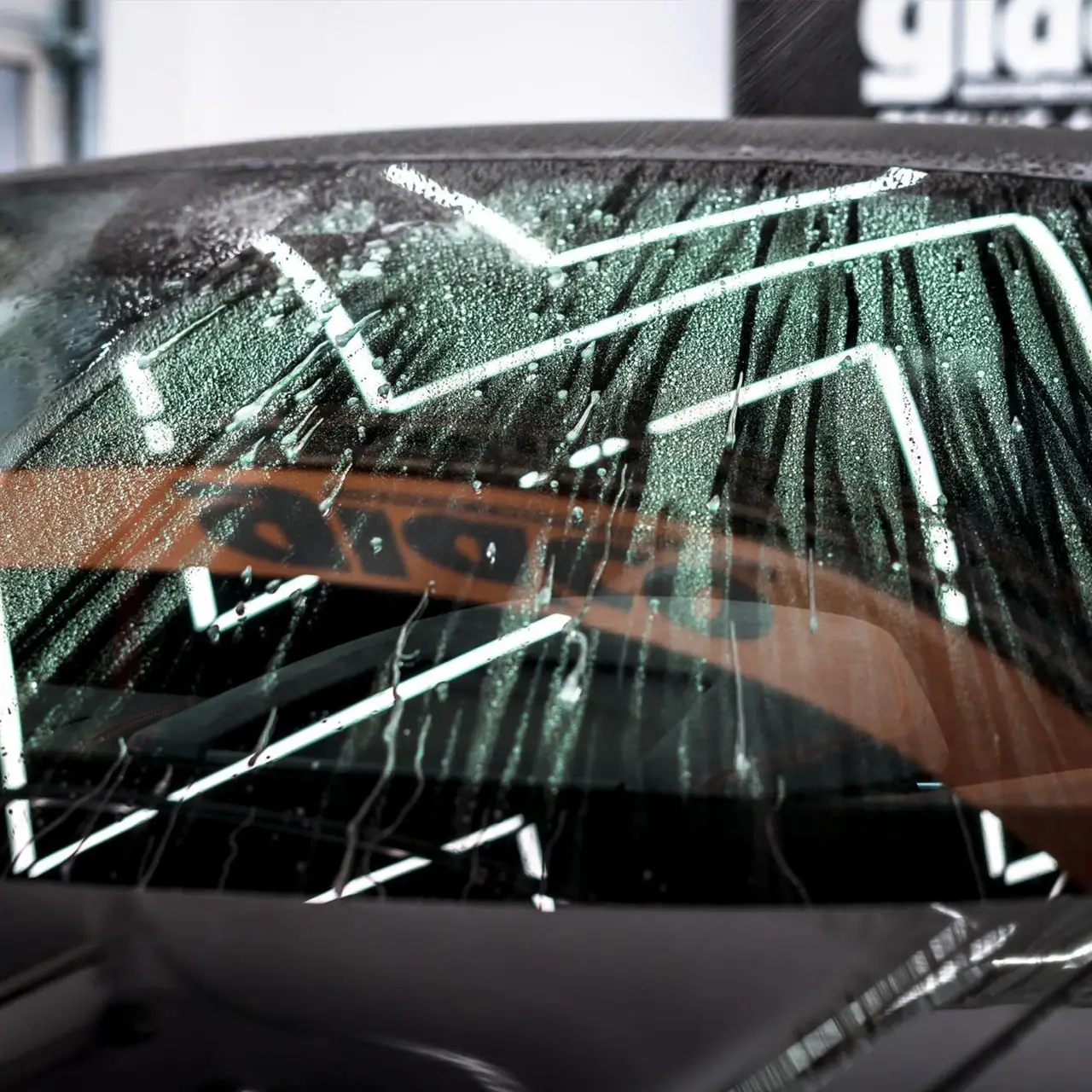 Антидождь для стекол soft99 Glaco DX с гибким аппликатором 110 мл (SF04957) - фото 3 Антидождь для стекол soft99 Glaco DX с гибким аппликатором 110 мл (SF04957) - фото 3