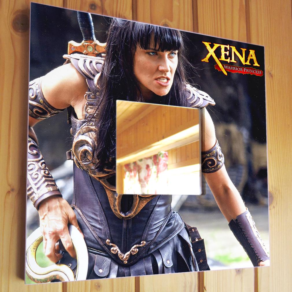 Зеркало декоративное "Сериал Зена: королева воинов" 260х260 мм (M04585)