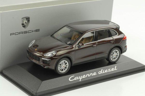 Модель автомобиля 1:43 Porsche Cayenne E2 II Diesel Mahogany Brown Mmetallic (WAP0200030E)