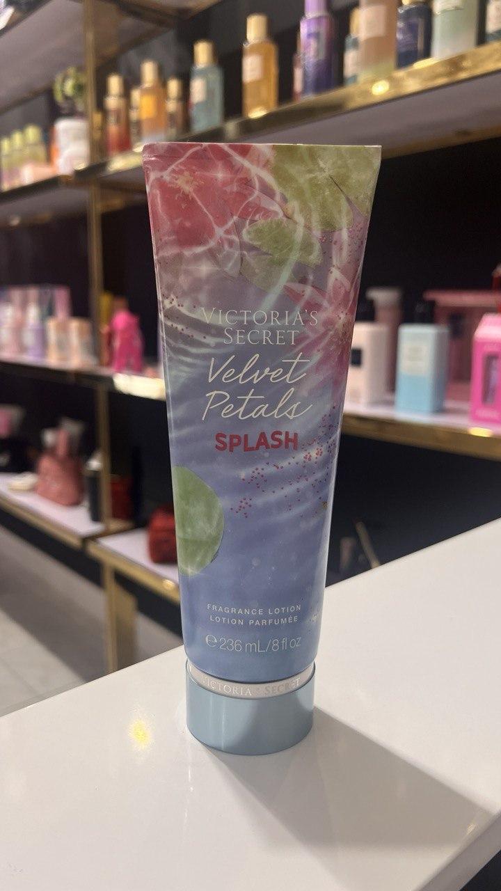 Лосьйон для тіла Victoria's Secret Velvet Petals SPLASH 236 мл (22093951) - фото 2