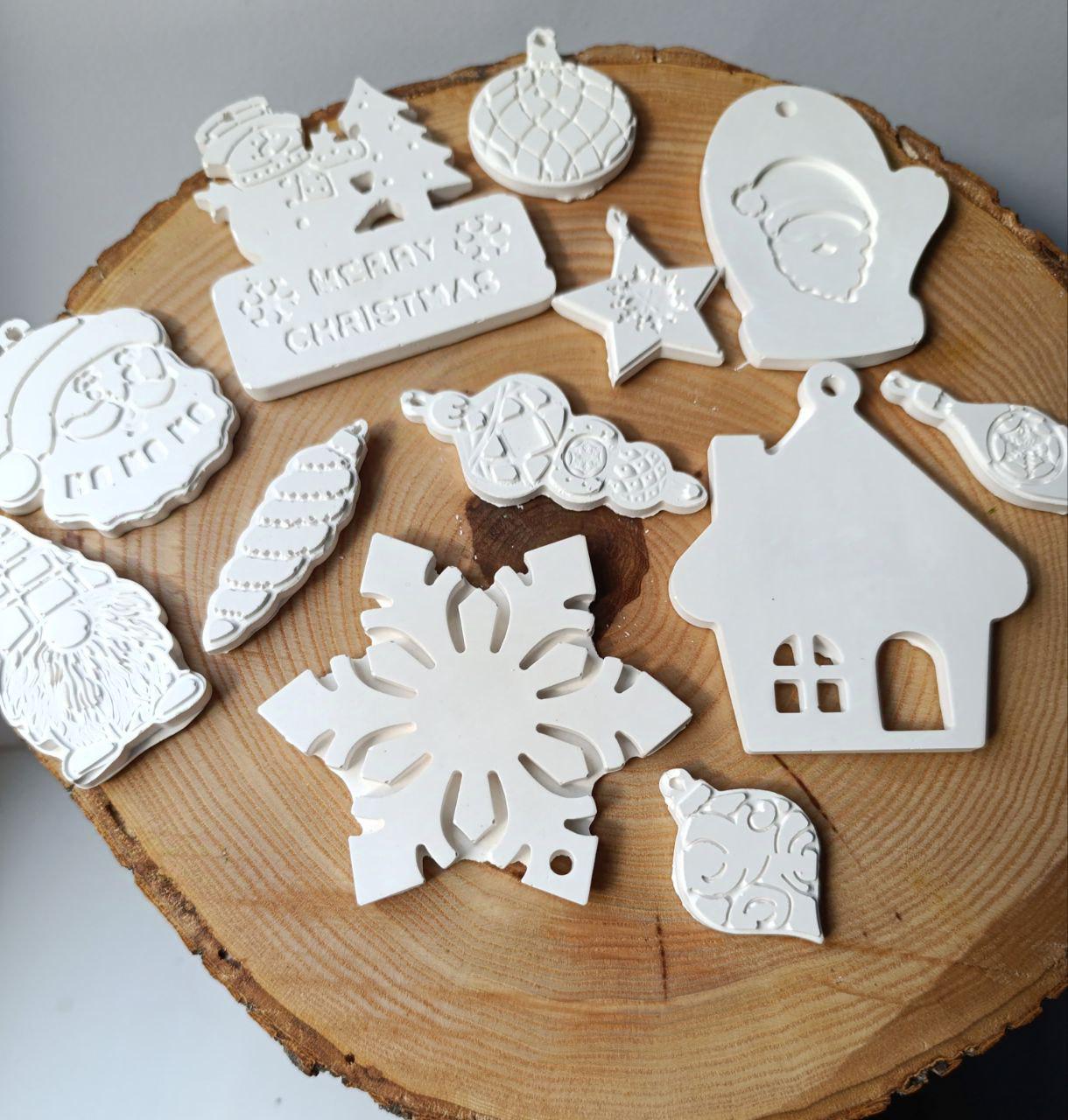 Набір 3D розмальовка гіпсова Новорічні іграшки 2 - фото 2 Набір 3D розмальовка гіпсова Новорічні іграшки 2 - фото 2