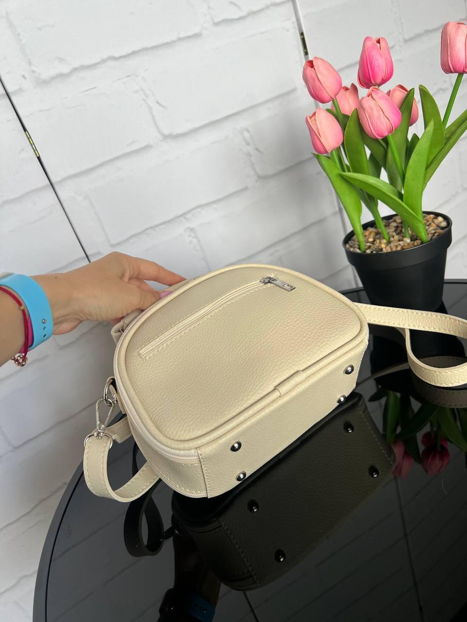 Сумка женская кросс-боди из экокожи с принтом 22х17х9 см Темно-бежевый (2683574712) - фото 6 Сумка женская кросс-боди из экокожи с принтом 22х17х9 см Темно-бежевый (2683574712) - фото 6