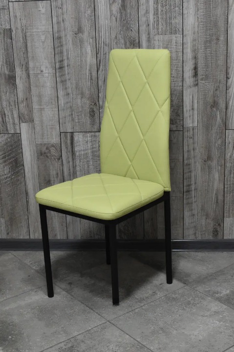 Кухонний стілець Комфорт Люкс м'який 40х40х98 см Салатовий/Чорний (28374098)