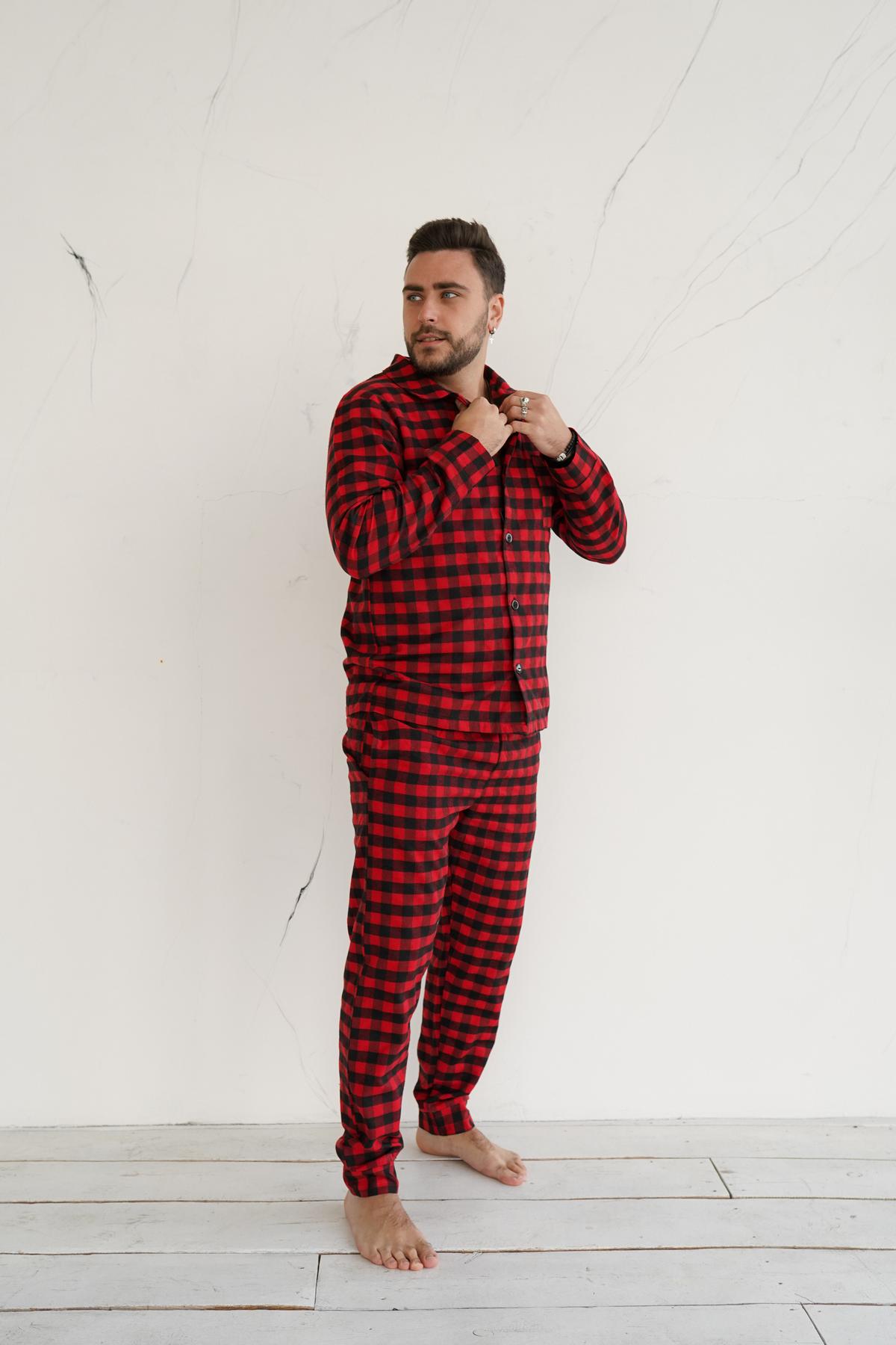 Пижама мужская фланелевая Кубик домашняя 3XL Красно-черный (24127/5) - фото 5 Пижама мужская фланелевая Кубик домашняя 3XL Красно-черный (24127/5) - фото 5