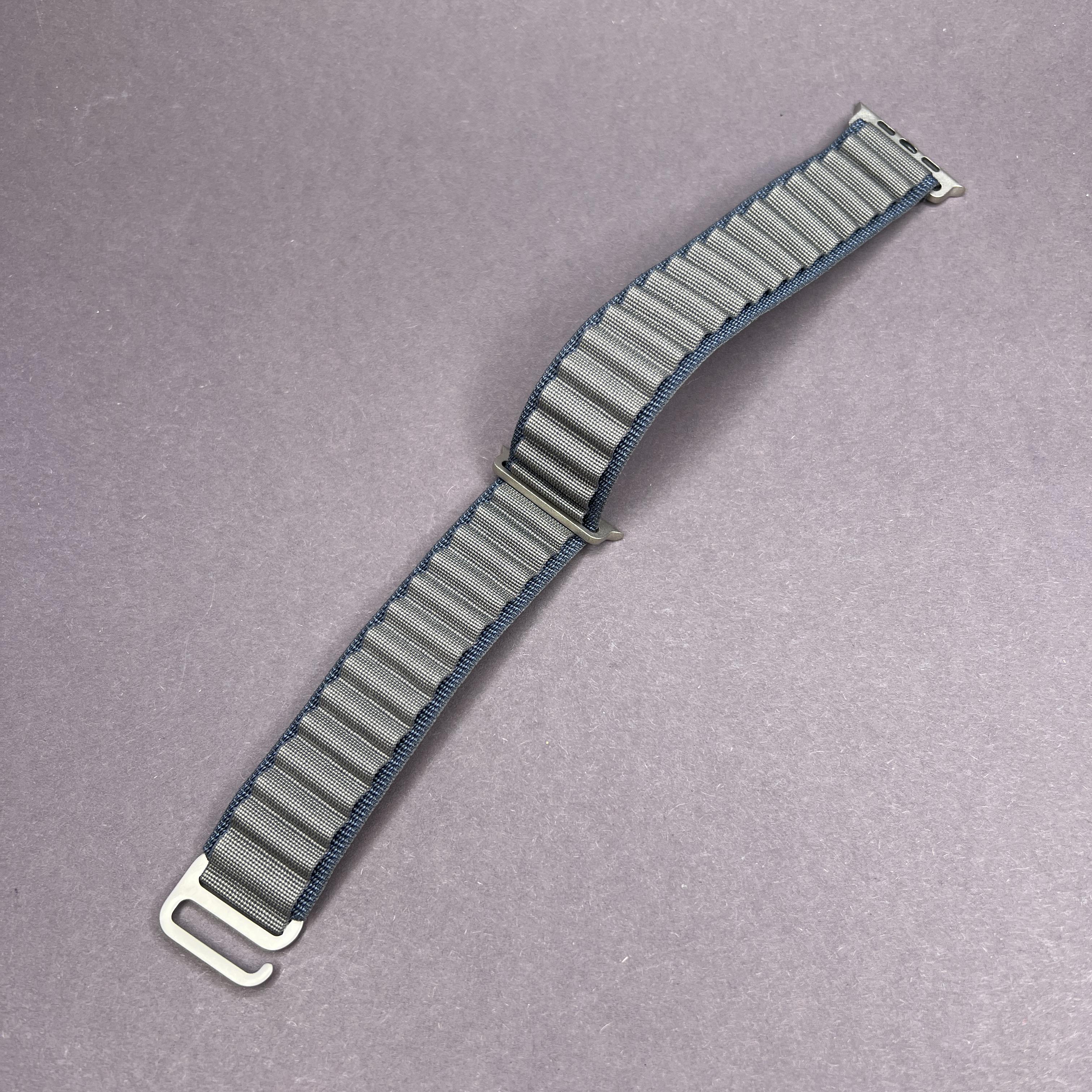 Ремешок Alpine Loop для Watch Ultra 42/44/45/49 мм Series 2/3/4/5/6/7/SE тканевый (14159198) - фото 2