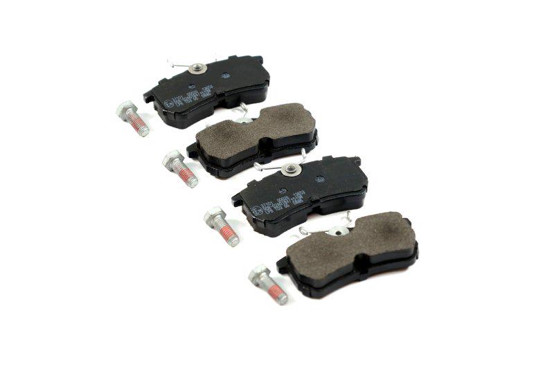 Тормозные колодки дисковые ABS Ford Focus задние (37101)