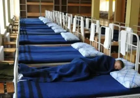 Одеяло полушерстяное армейское 140х205 см 800 г/м2 - фото 3 Одеяло полушерстяное армейское 140х205 см 800 г/м2 - фото 3