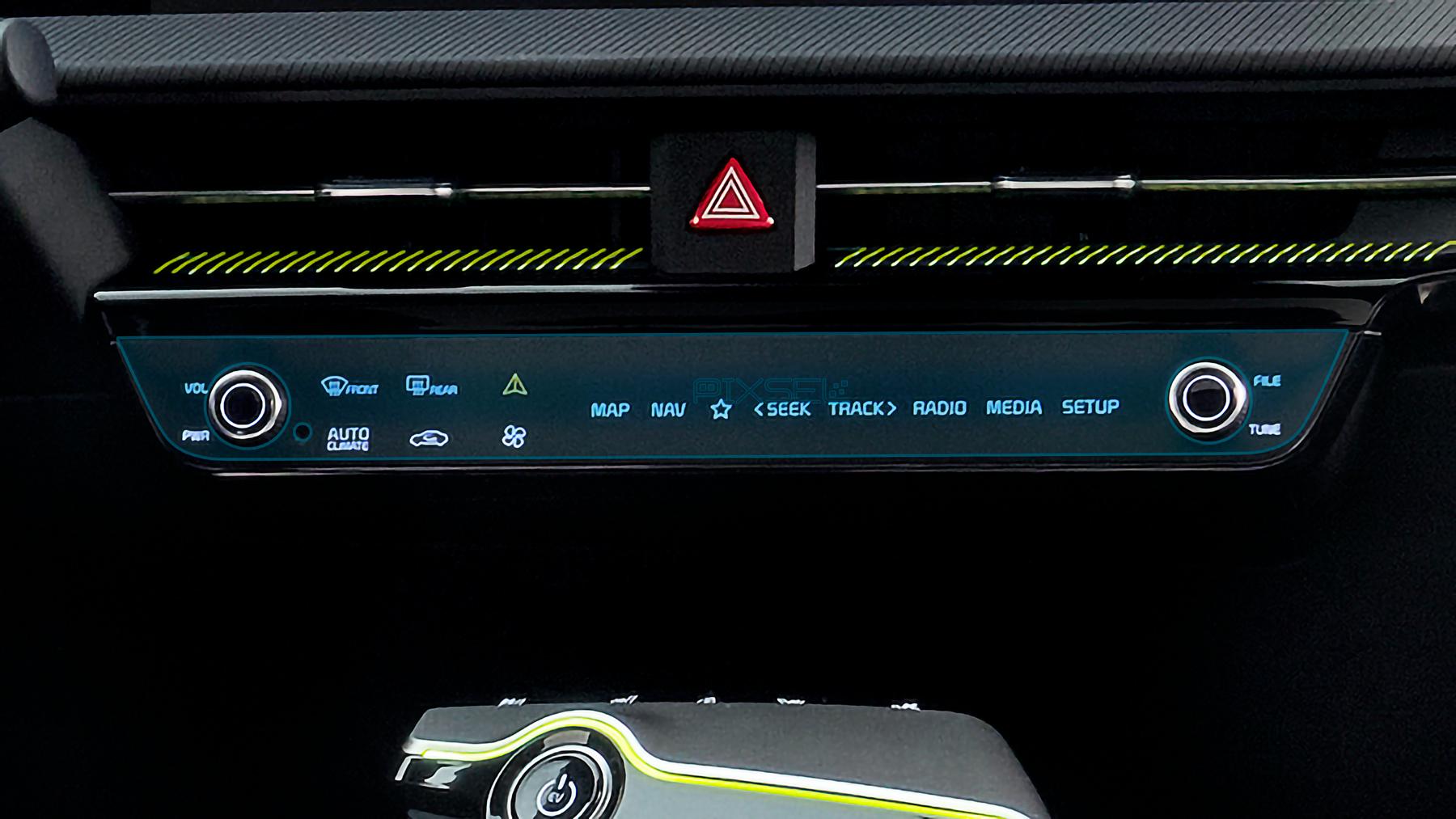 Стекло защитное Pixsel гибридный глянец на климат KIA EV6 14“ 2022