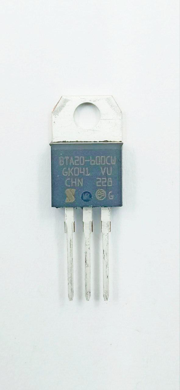 Симистор BTA20-600CWRG 20A 600V 50 mA TO-220 (21437)