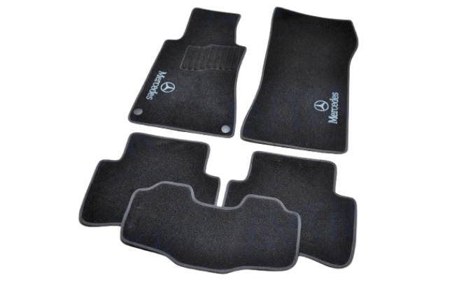 Коврики автомобильные ворсовые в салон для Mercedes C203 2001-2007 Черный (BLCCR1335)