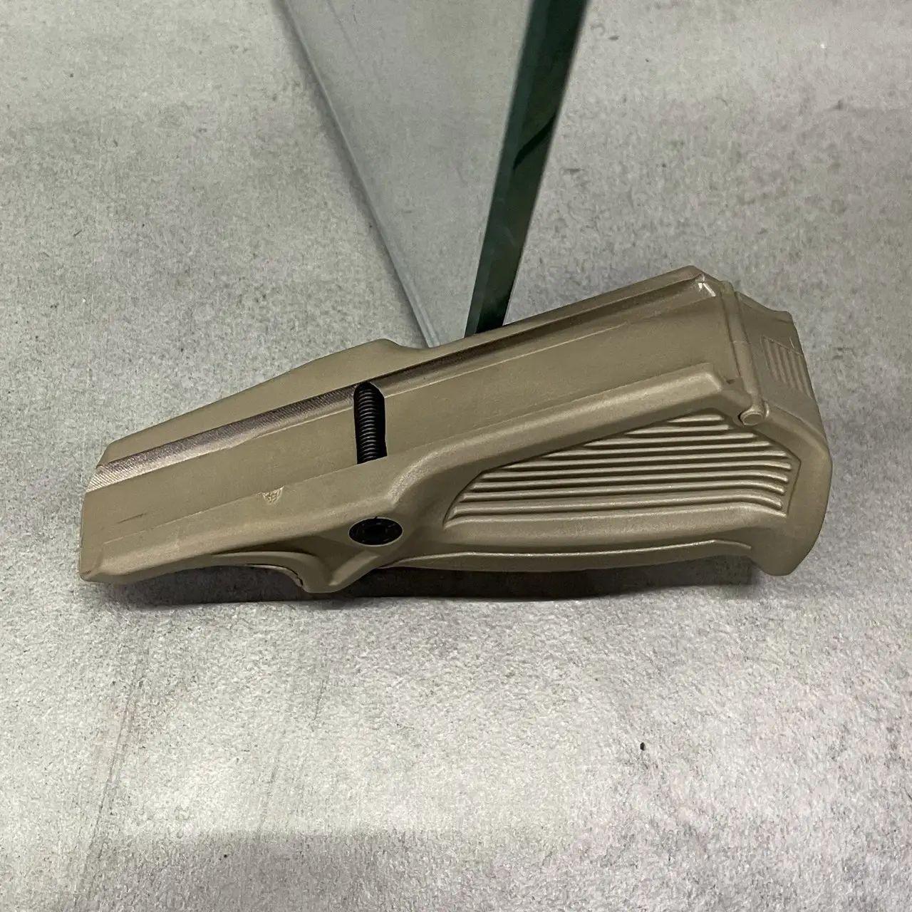 Рукоятка переноса огня DLG Tactical DLG-049 на Picatinny упор на цевье Койот (242496) - фото 5 Рукоятка переноса огня DLG Tactical DLG-049 на Picatinny упор на цевье Койот (242496) - фото 5