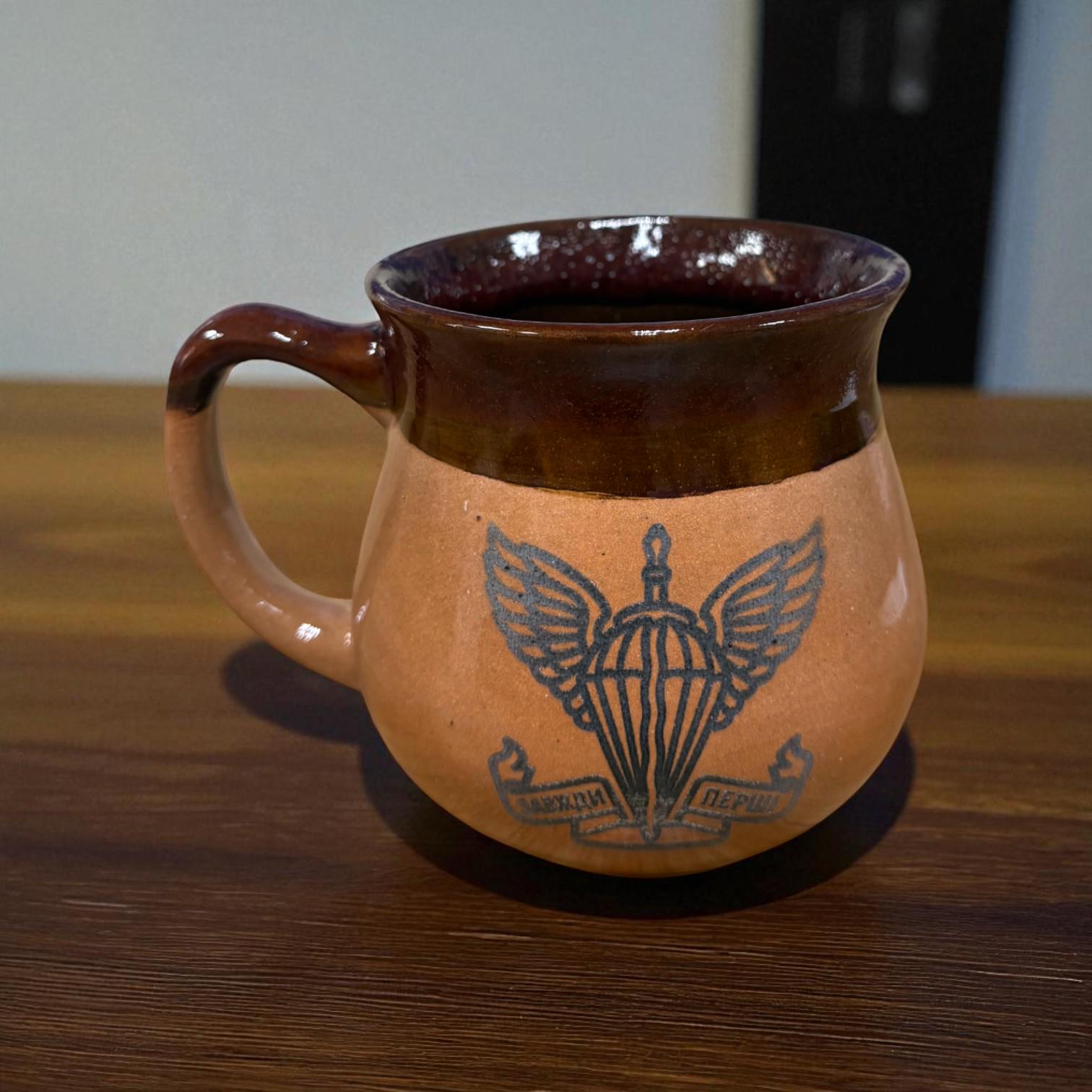 Чашка ДШВ ручная работа 450 мл Красный (28926817) - фото 8 Чашка ДШВ ручная работа 450 мл Красный (28926817) - фото 8