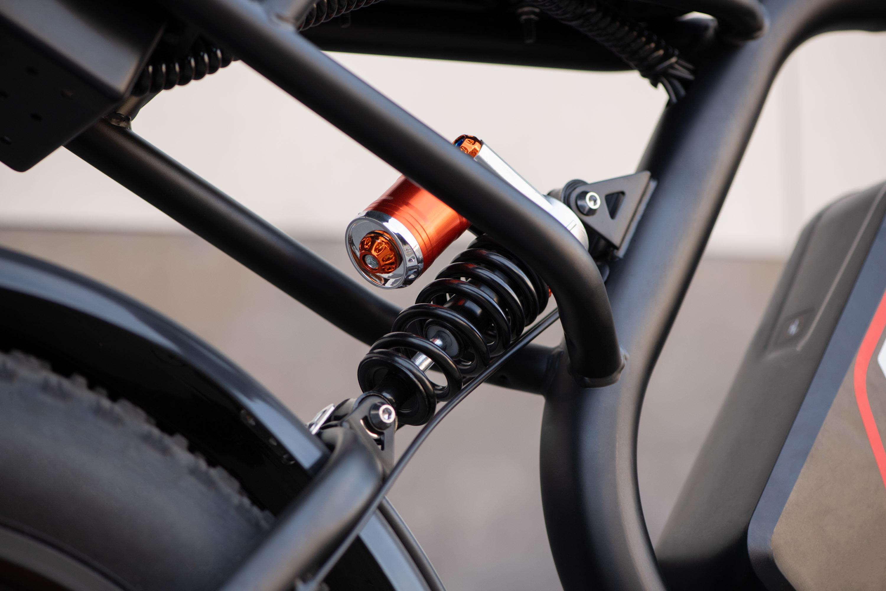 Электровелосипед 2E EB11 d колес 20" 7 скоростей 500 Вт Черный с красным (02c081c6) - фото 6 Электровелосипед 2E EB11 d колес 20" 7 скоростей 500 Вт Черный с красным (02c081c6) - фото 6