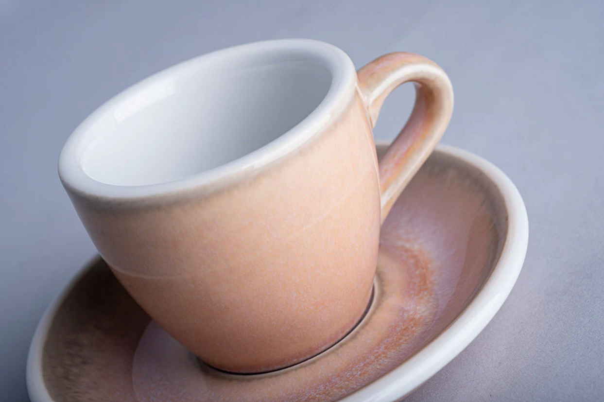 Блюдце Loveramics Egg 11,5 см Rose (C088-157BRO) - фото 2 Блюдце Loveramics Egg 11,5 см Rose (C088-157BRO) - фото 2