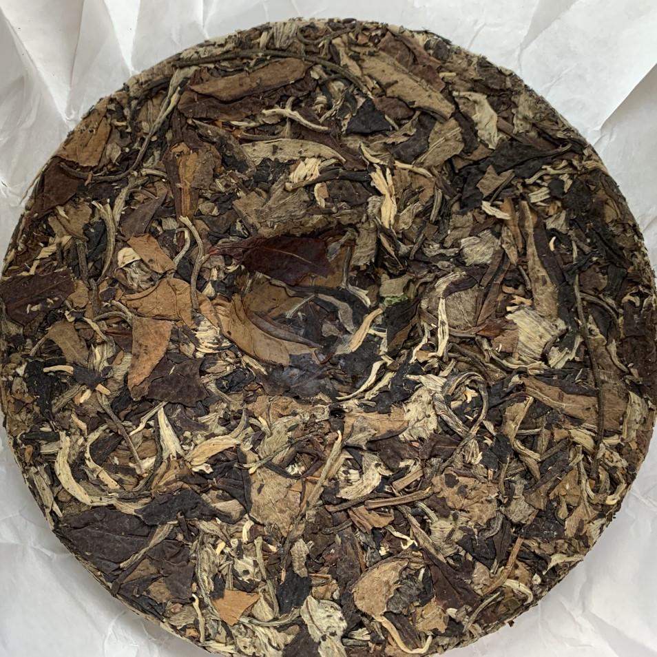 Чай білий данина імператору 2021 рік 357 г - фото 4 Чай білий данина імператору 2021 рік 357 г - фото 4