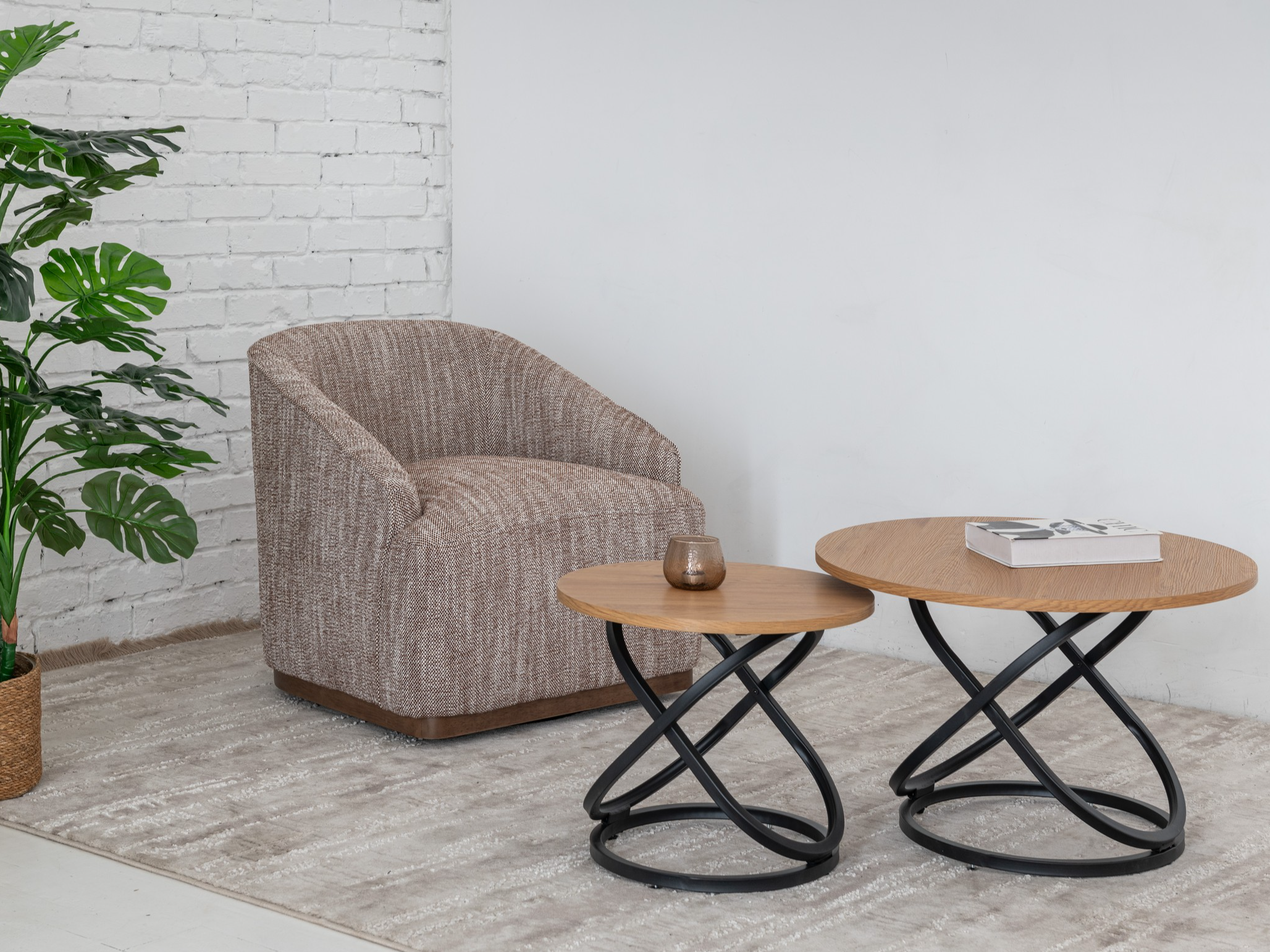 Комплект журнальных столов Vetro Ливио 700х460 мм/500х400 мм МДФ 2 шт. Дуб/Черный (СТ-55) - фото 7 Комплект журнальных столов Vetro Ливио 700х460 мм/500х400 мм МДФ 2 шт. Дуб/Черный (СТ-55) - фото 7