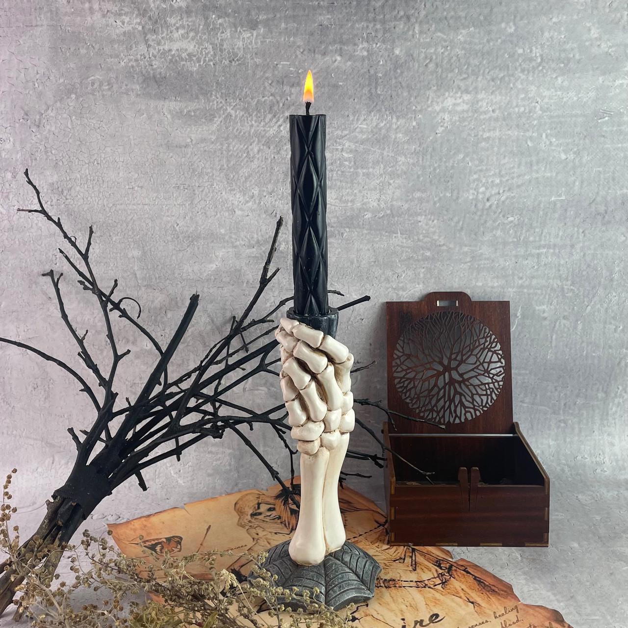 Свічник Рука скелета (20227311)