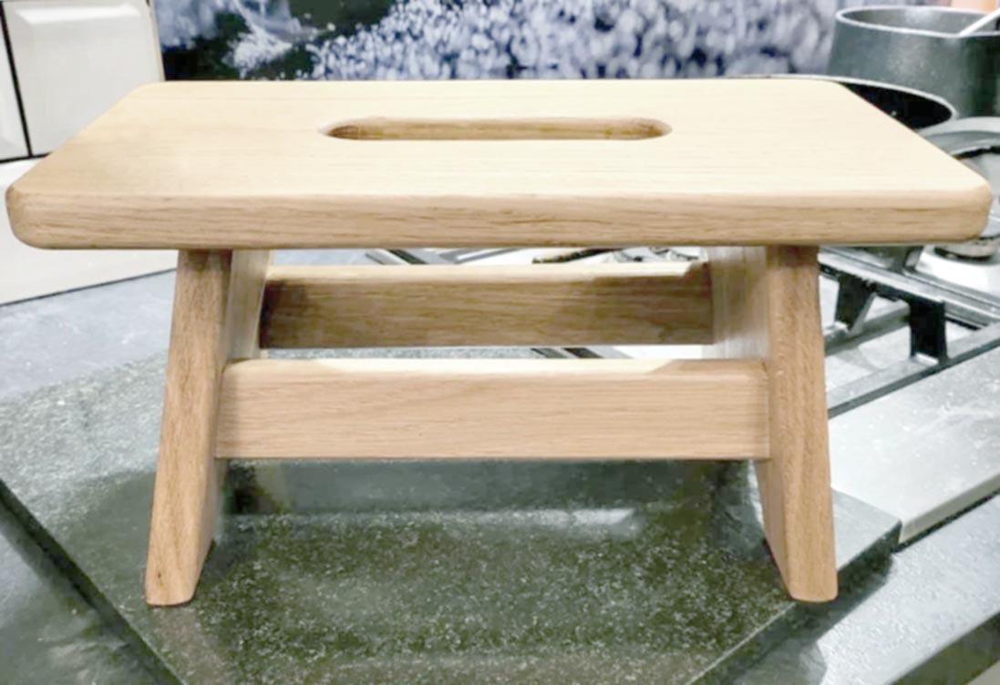 Стульчик из дерева Волнир Бланже (ТАБ-009601)