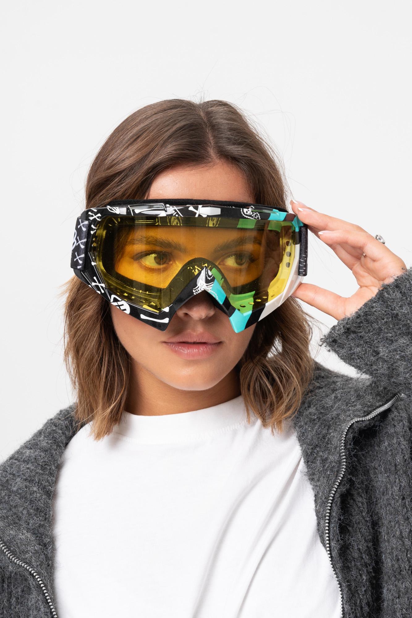 Окуляри-маска гірськолижні Without Nafe дзеркальні Black&Yellow (8056593 8056594) Окуляри-маска гірськолижні Without Nafe дзеркальні Black&Yellow (8056593 8056594)