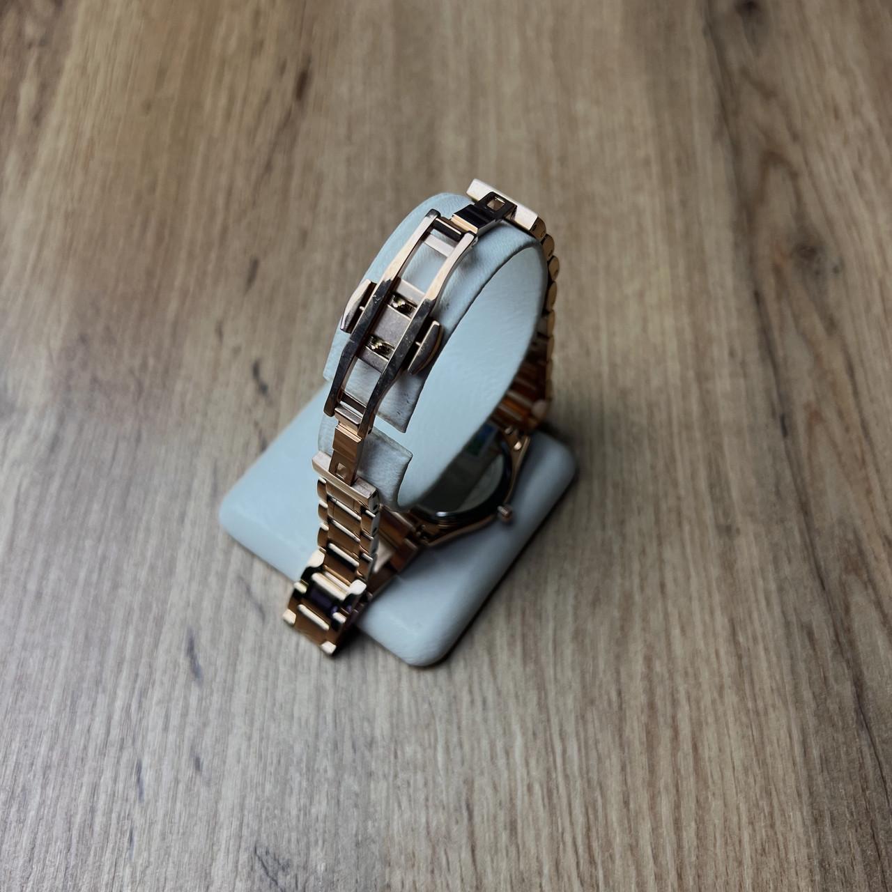 Годинник жіночий металевий Skmei з датою Рожеве золото (z071-2) - фото 5 Годинник жіночий металевий Skmei з датою Рожеве золото (z071-2) - фото 5