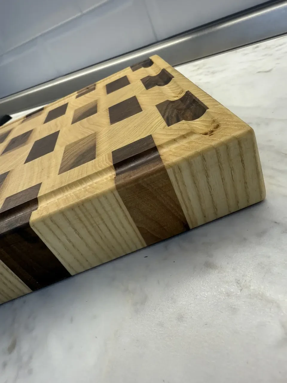 Дошка обробна Gorillas BBQ DS54 ясен/горіх 320х230х40 мм (27722402) - фото 3