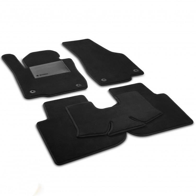 Коврики в салон для Nissan Pathfinder 2011-2014 текстильные Черный