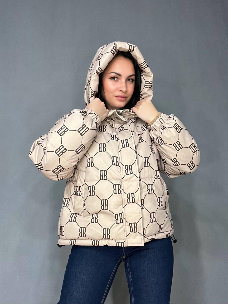 Куртка женская оверсайз демисезонная HAIZIYUAN 192 с капюшоном с узором L Капучино (3258) - фото 8 Куртка женская оверсайз демисезонная HAIZIYUAN 192 с капюшоном с узором L Капучино (3258) - фото 8