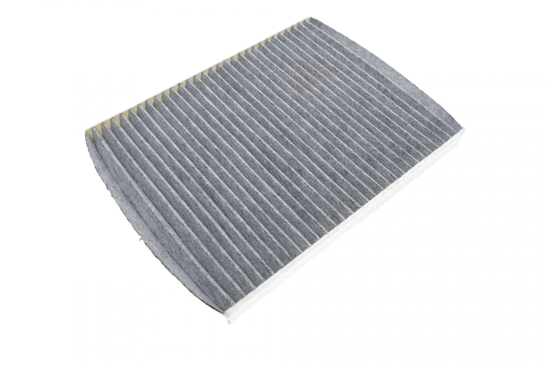 Фильтр салона PURFLUX для Ford Fiesta 1,0-1,6TDCI 08- угольный (AHC282)