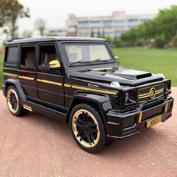 Игрушечная машинка металлическая Mercedes-Benz G65 AMG Brabus 1:24 коллекционная модель Черный (30101155)
