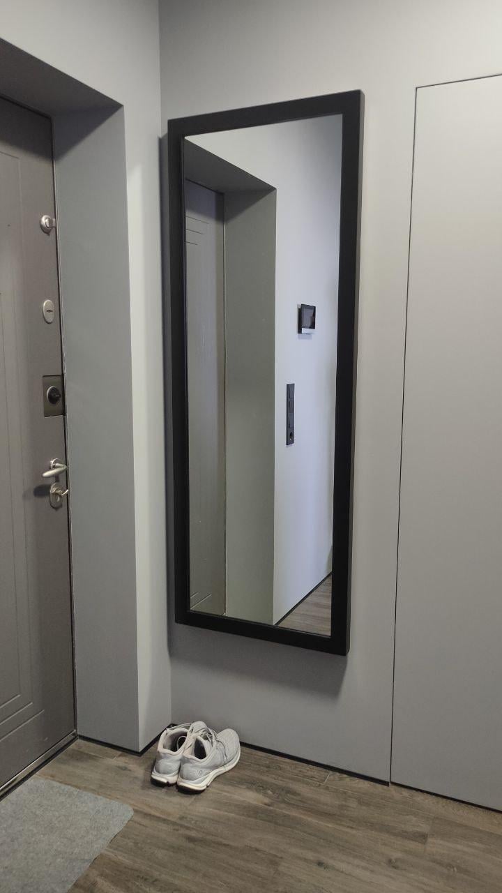 Дзеркало дерев'яне настінне з висувною фурнітурою 170x50 см (WS0091)