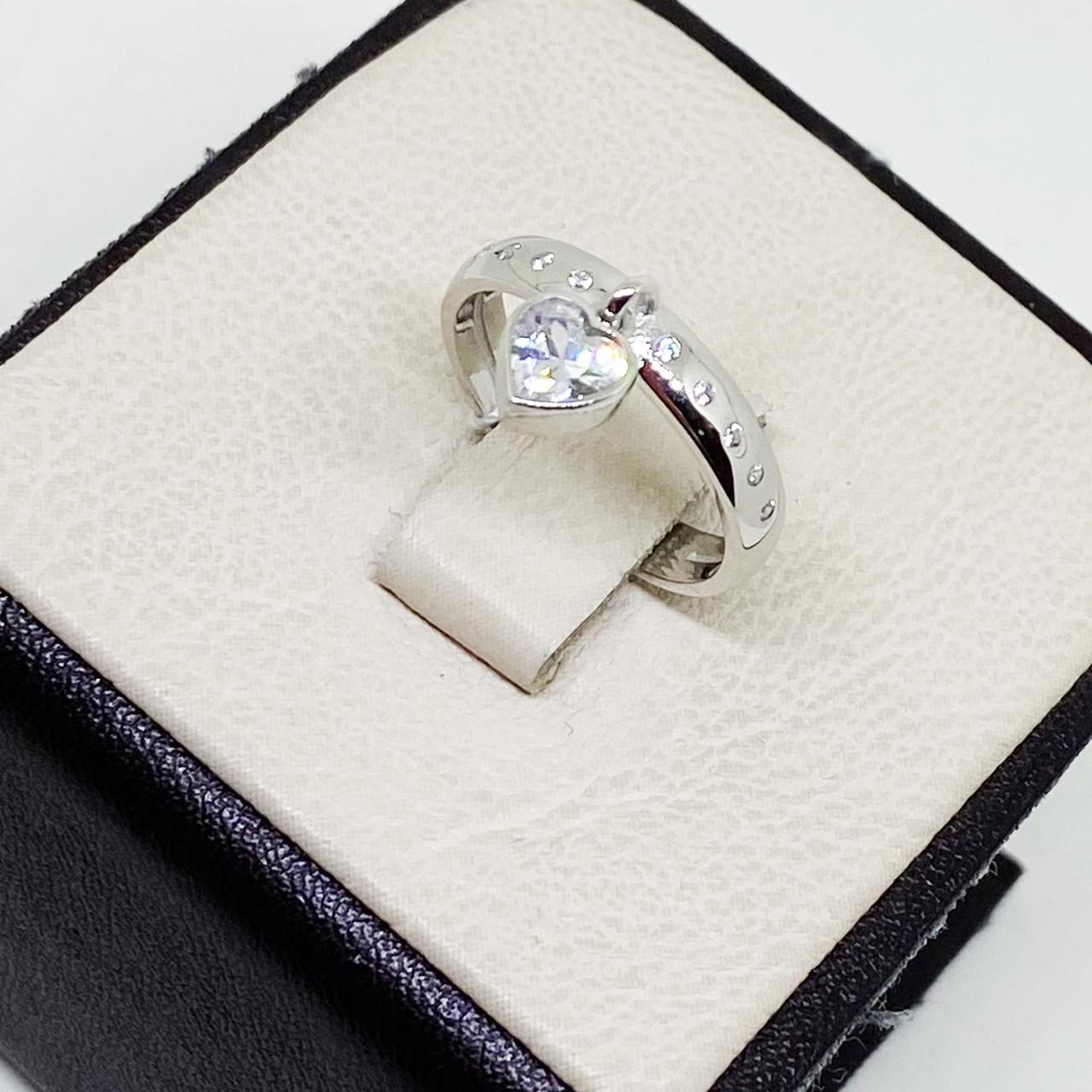 Кольцо серебряное Сердце с кубическим цирконием р. 16,5 2,8 г (1801254698)