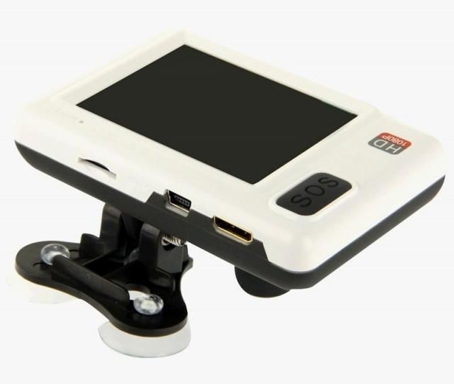 Автомобильный видеорегистратор DVR HD128 Автомобильный видеорегистратор DVR HD128