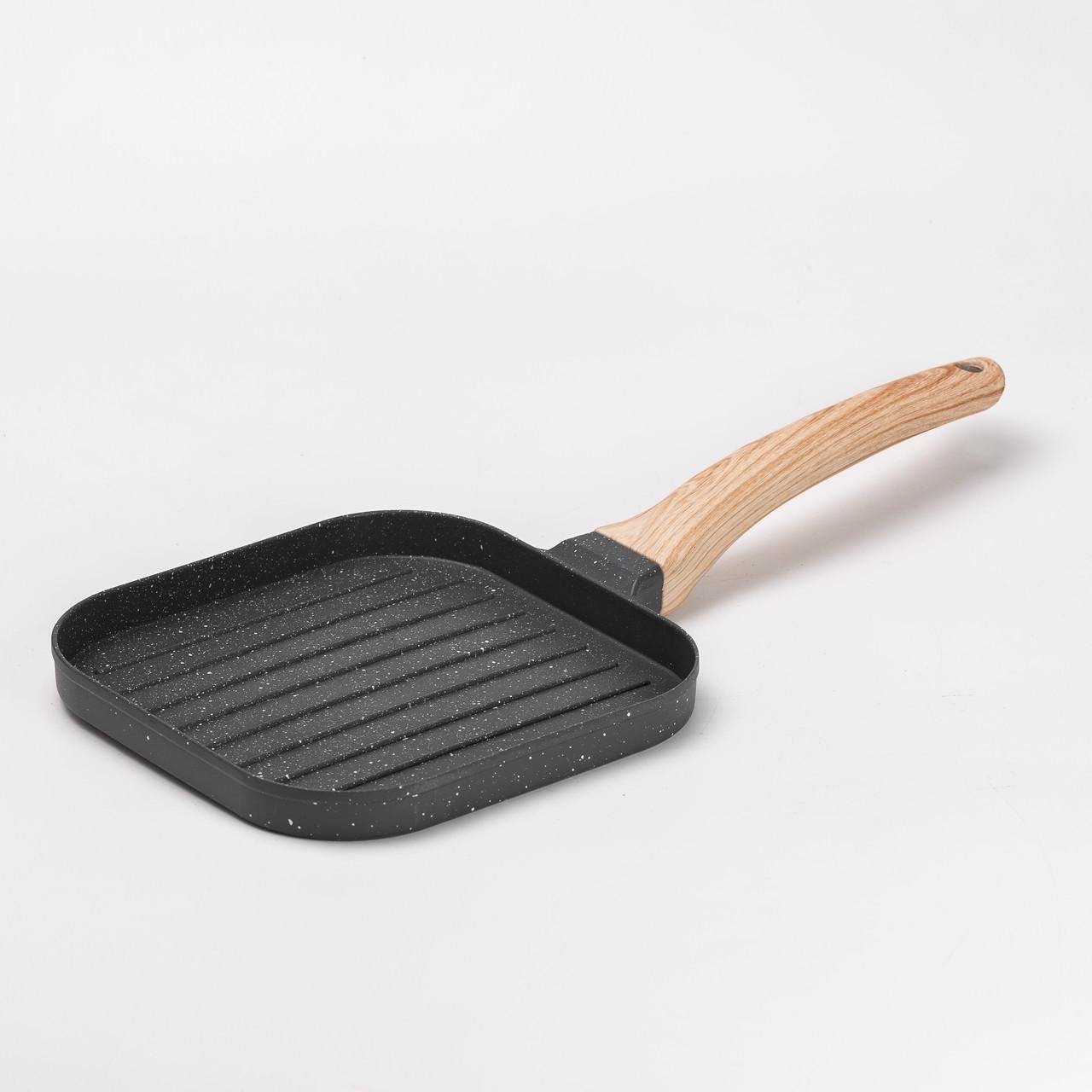 Сковорода гриль квадратная 18х18 см рифленая с гранитным покрытием Серый