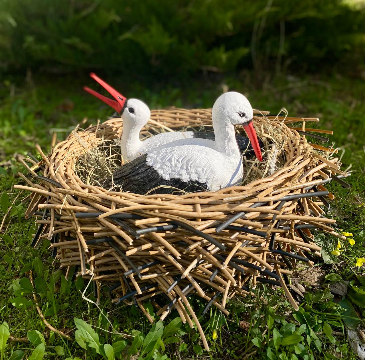 Комплект фігур Сім'я садових лелек №151 у гнізді з ротангу - фото 2 Комплект фігур Сім'я садових лелек №151 у гнізді з ротангу - фото 2