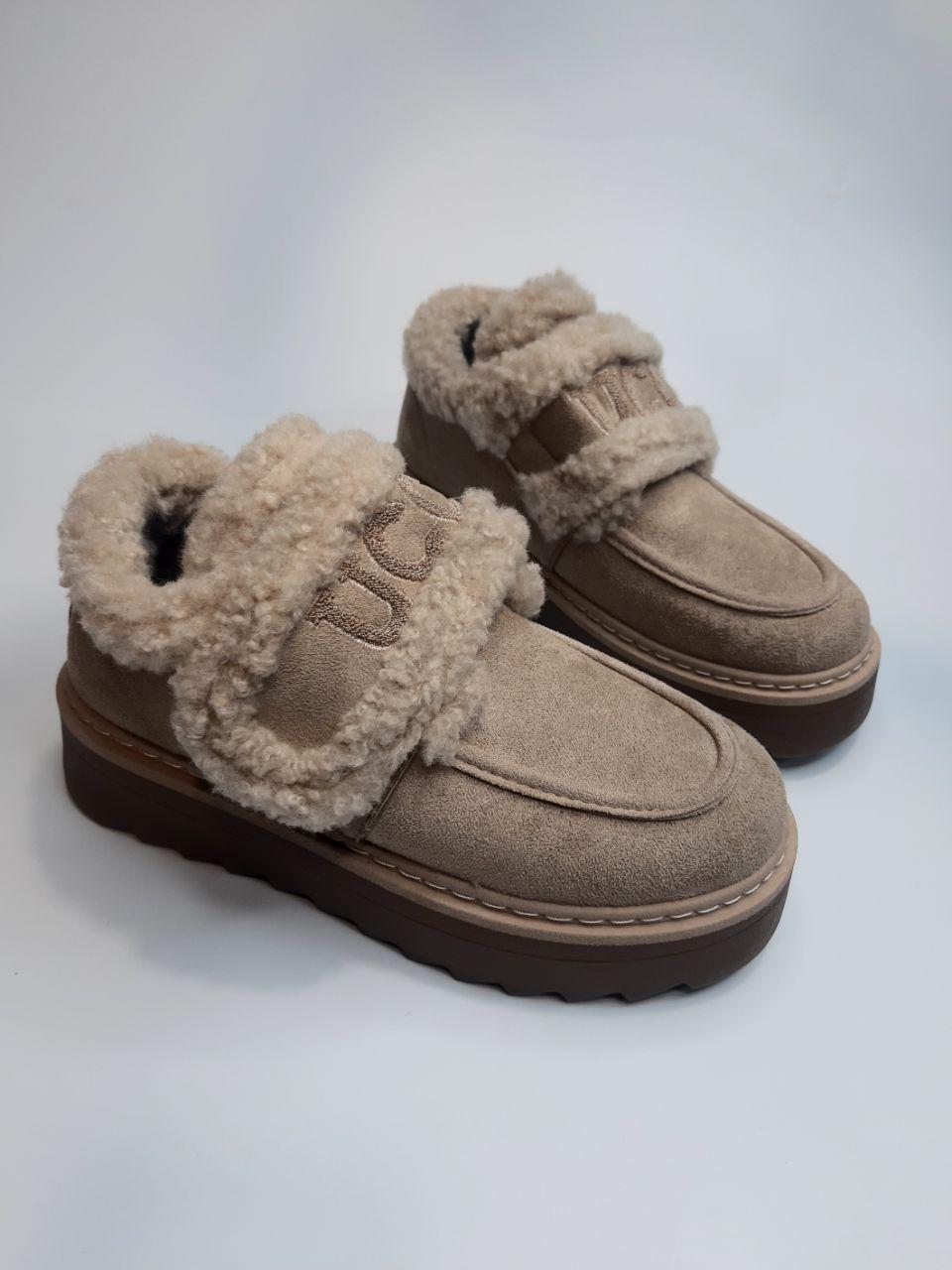 Уги женские VEAGIA р. 37 23,5 см Бежевый (9017-60) Уги женские VEAGIA р. 37 23,5 см Бежевый (9017-60)