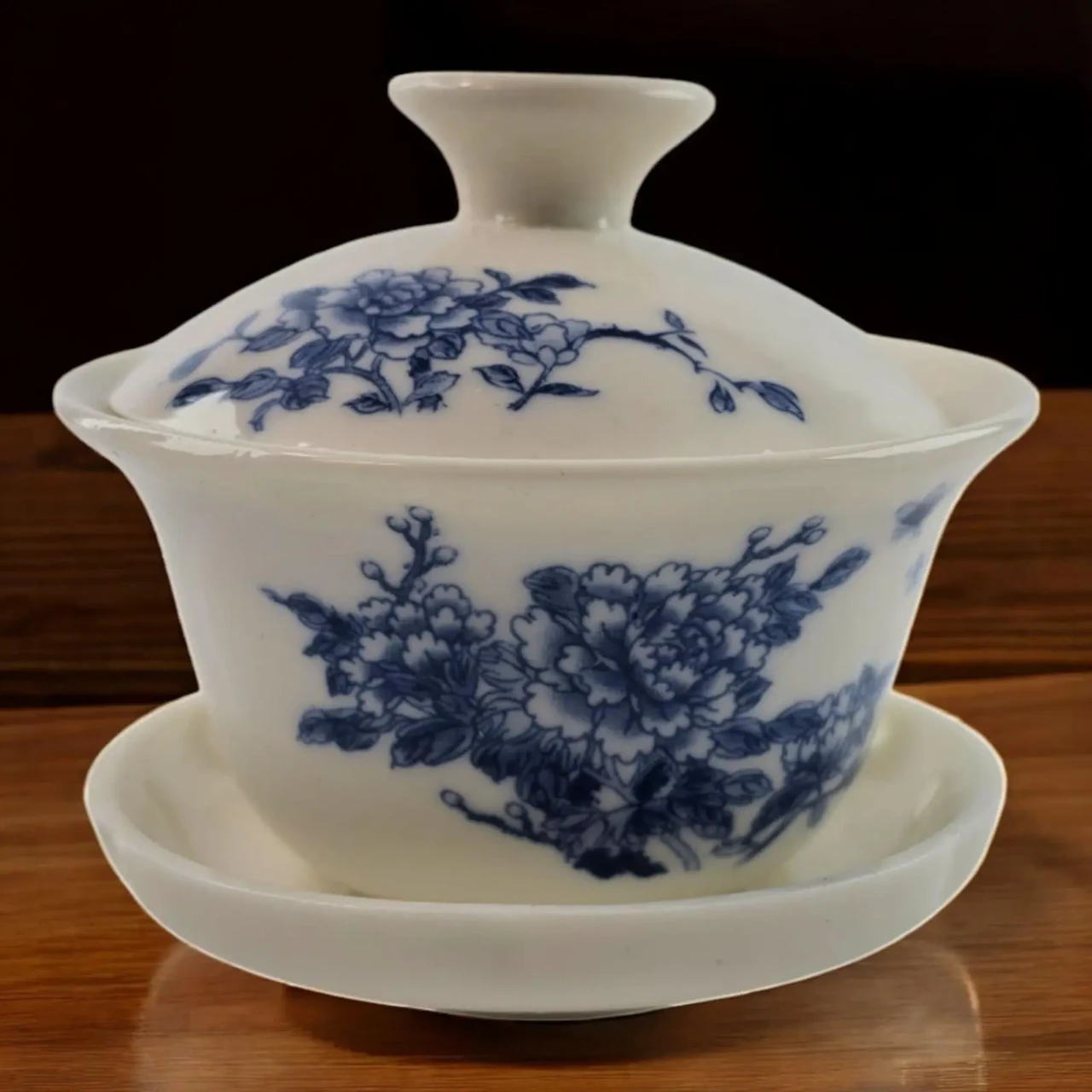 Набір чайний із квітковим орнаментом 19х18х10 см (35998) - фото 3 Набір чайний із квітковим орнаментом 19х18х10 см (35998) - фото 3