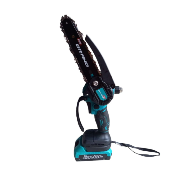 Электропила цепная аккумуляторная Grand шина 150 мм/телескопическая штанга 3 м/2хАКБ/кейс 20V 6" (32810548) Электропила цепная аккумуляторная Grand шина 150 мм/телескопическая штанга 3 м/2хАКБ/кейс 20V 6" (32810548)