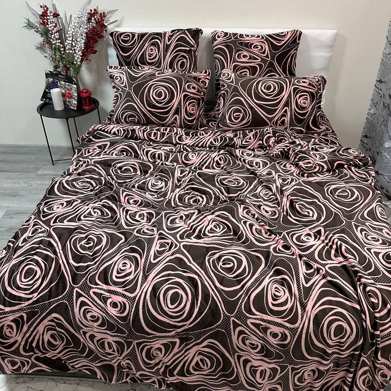 Комплект постельного белья велюровый с рисунком с 4 наволочками евро 200x230 см Коколадно-розовый (29225210) - фото 9